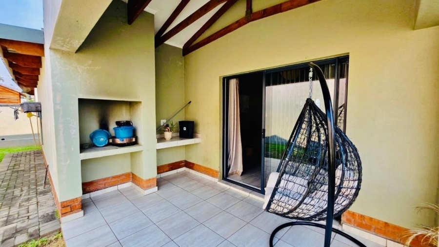 3 Bedroom Property for Sale in Waterkloof East North West